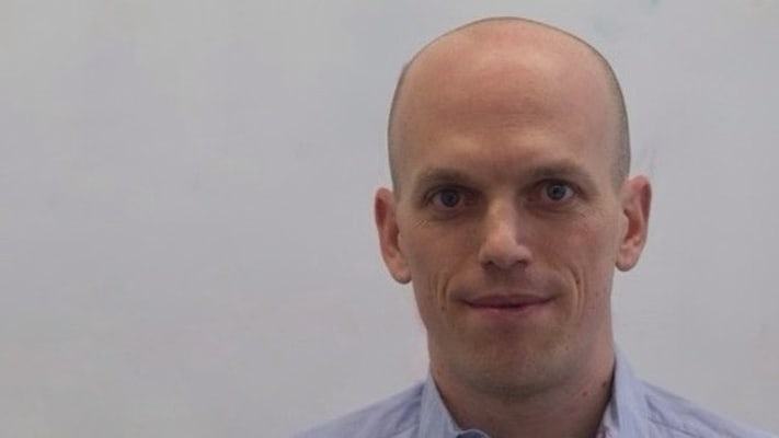 Arthur Gretton - [Mento Guancia Sopracciglio]