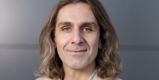 Moritz Hardt - [Mento Guancia Sopracciglio]