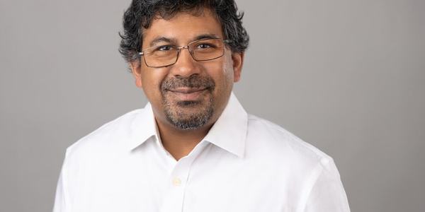 Sayan.Mukherjee - [Fronte Occhiali Sorriso]