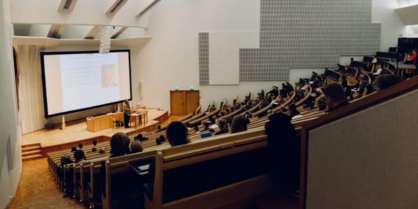 Conference - [Costruzione Interior design Architettura]